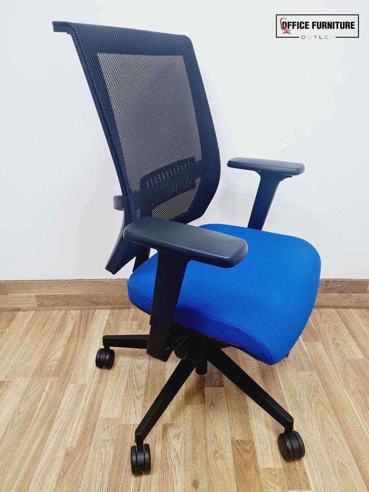 Blue Narbutas Swivel Office Chair (SC41)