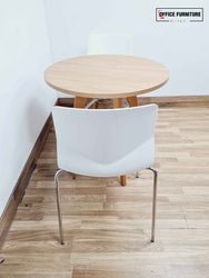 Frovi Round Table With Two White Chairs