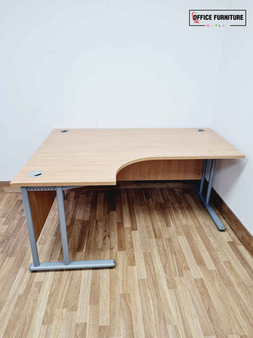 Oak Corner Desk (160cm X 120cm)