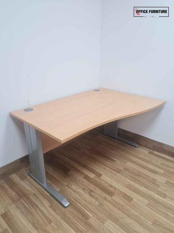 Brand New Beech Wave Desk (140cm X 100cm/80cm)