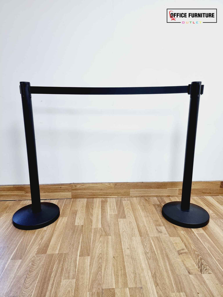 Queue Way Retractable Barrier System