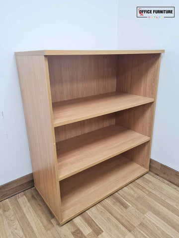Mid Level Wooden Oak Bookcase