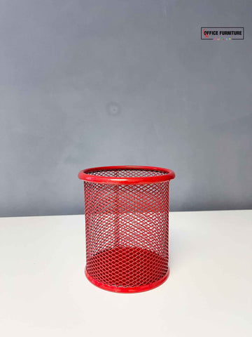 Mesh pen pot