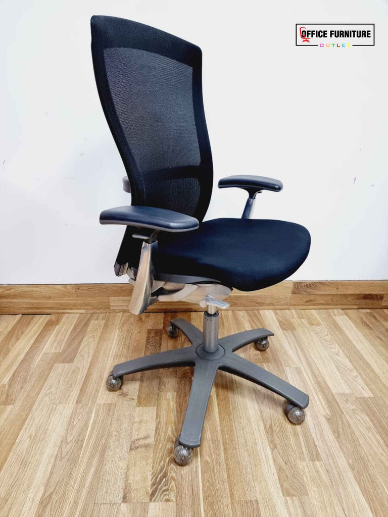 Knoll Life Swivel Task Chair
