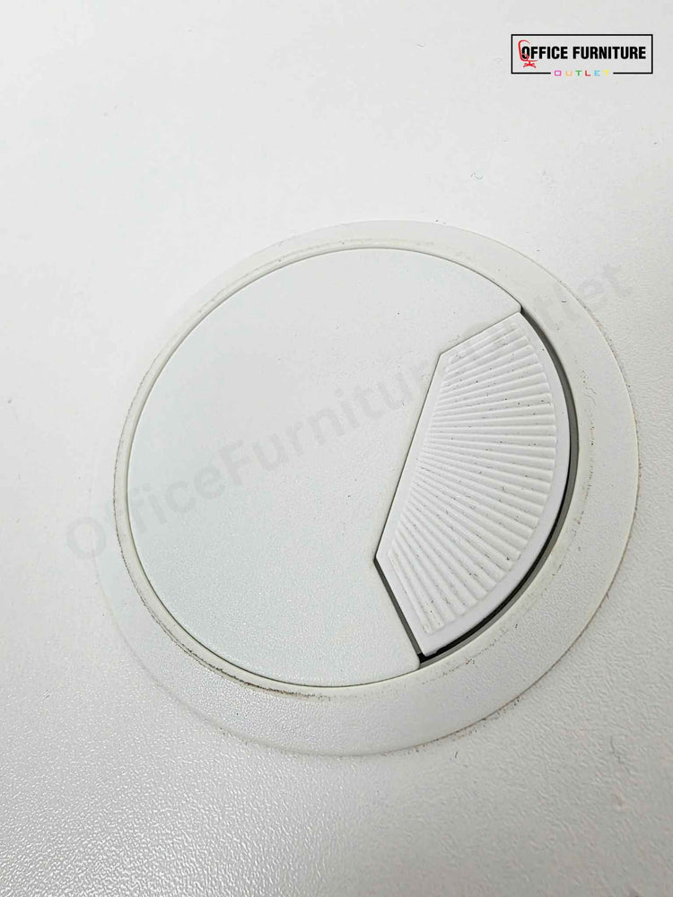 80cm White Round Meeting Table with Chrome Base & Central Cable Port (RT05)