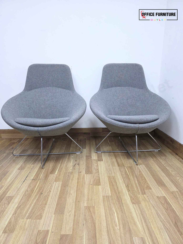 Allermuir Conic A632 Lounge Chairs – Pair – Soft Grey Upholstery with Headrests