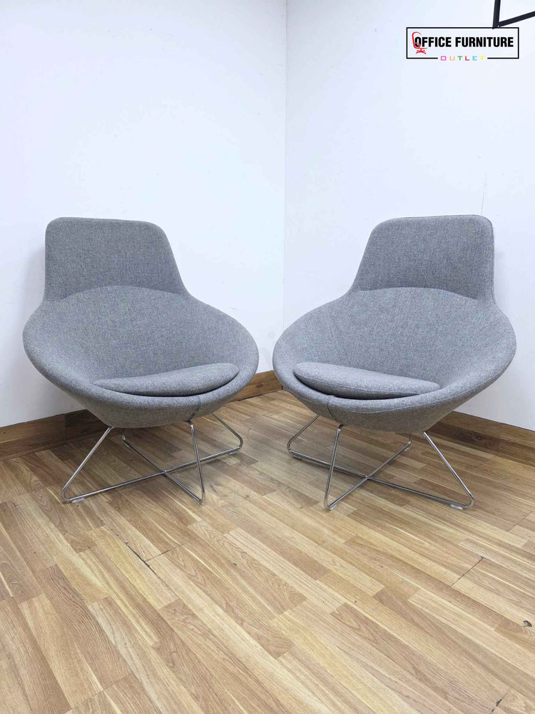 Allermuir Conic A632 Lounge Chairs – Pair – Soft Grey Upholstery with Headrests