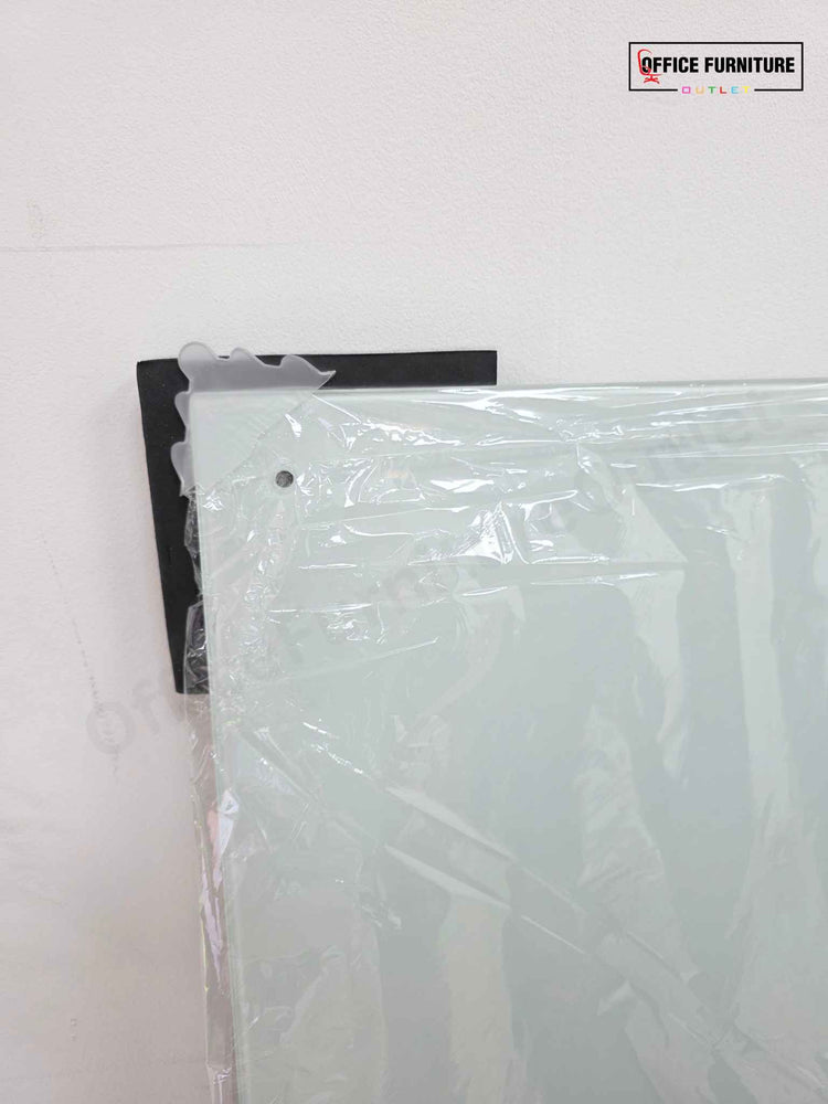 Amazon Basics Magnetic Glass Whiteboard (244cm x 123cm)