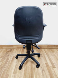 Classic Black Operator Chair (SC33)