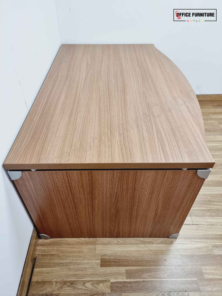 Executive Walnut Curve Desk (160cm x 90cm/100cm)