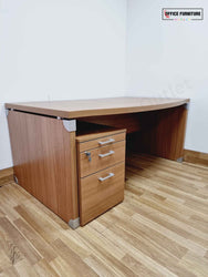 Executive Walnut Curve Desk (160cm x 90cm/100cm)