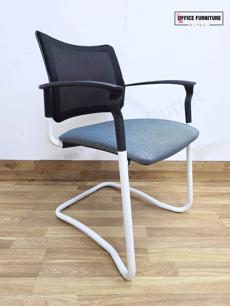 Oval Meeting Room Table with 4 Gresham SJX Chairs