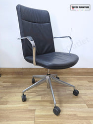 Gresham iMedia Collaboration Table & 5 Orangebox Calder Chairs