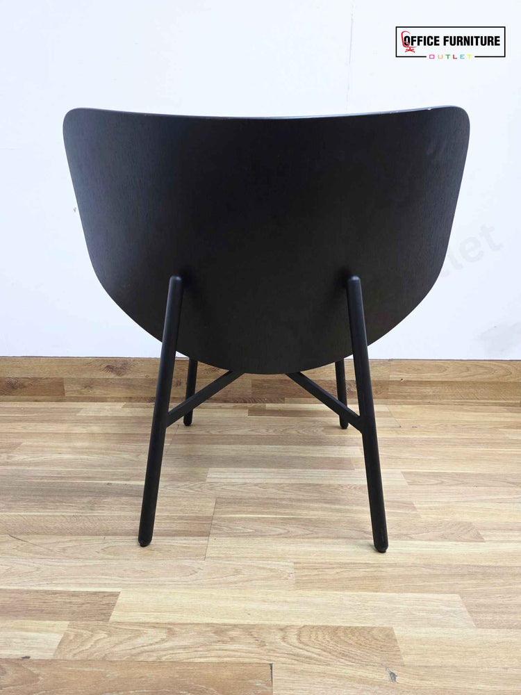 Grey & Black Reception Chairs with Round Coffee Table