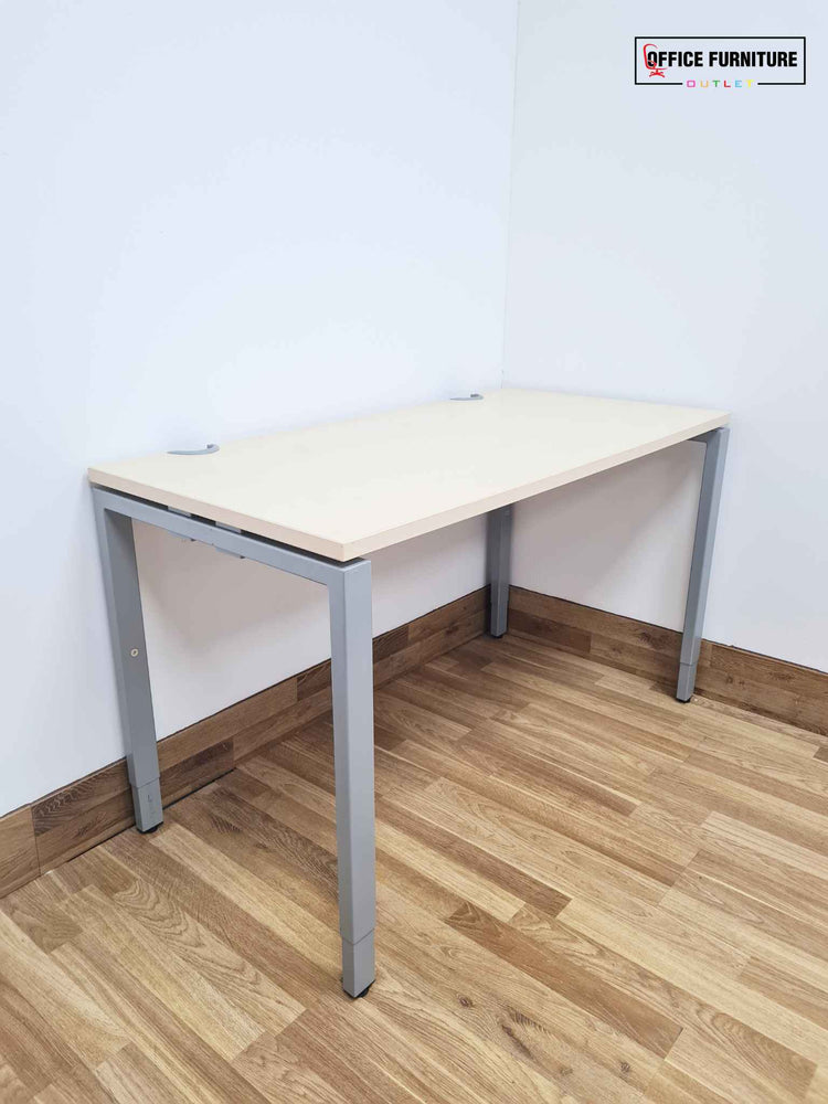 Haworth Maple Straight Desk (120cm X 60cm)
