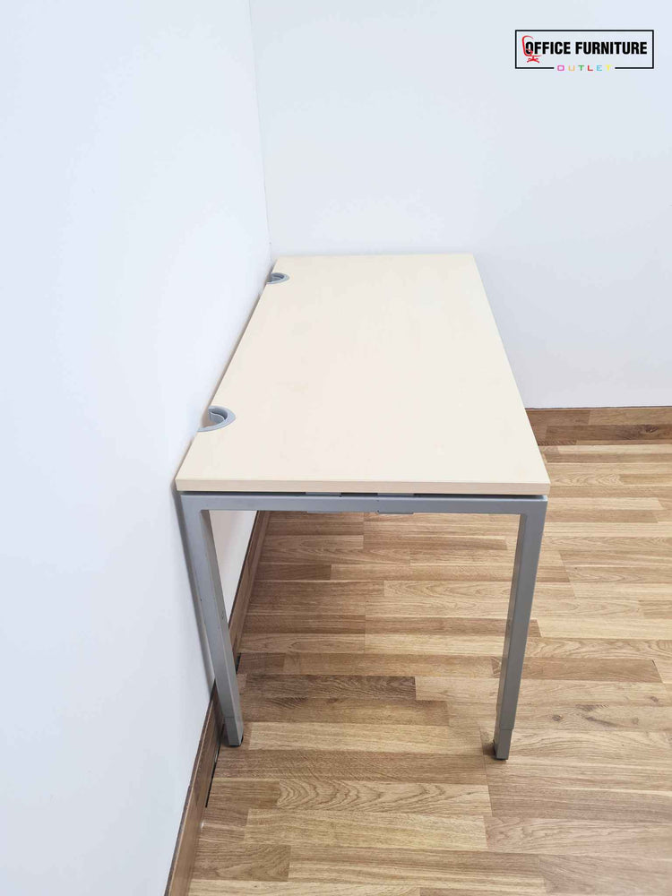 Haworth Maple Straight Desk (120cm X 60cm)
