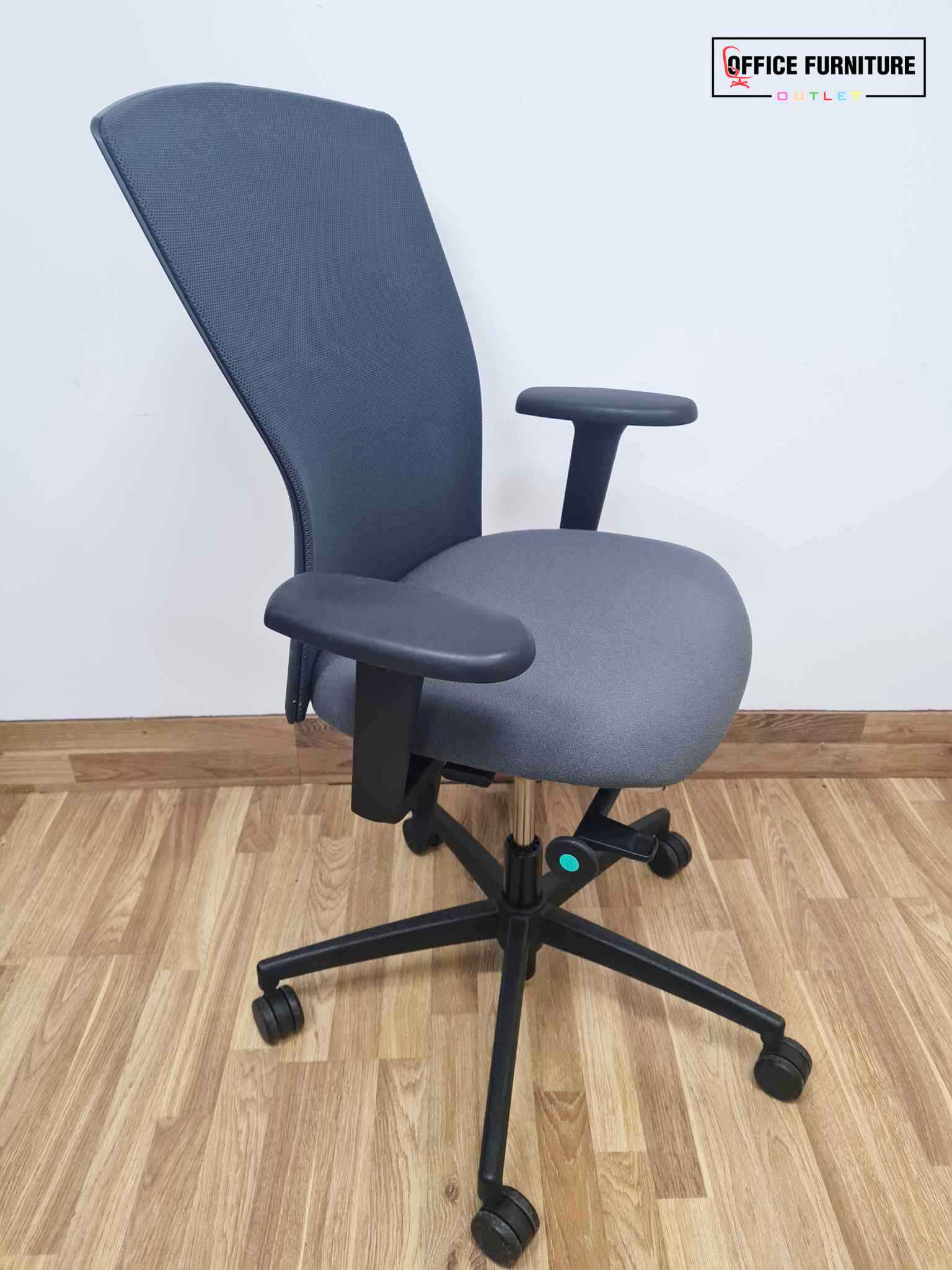 Kinnarps Drabert Task Chair - Charcoal Back (SC35)