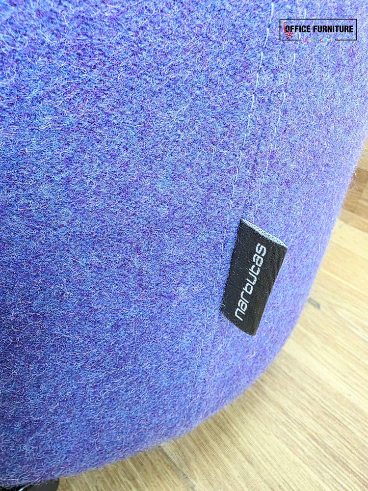 Narbutas GIRO Pouf – Blue Upholstered Round Stool on Wheels
