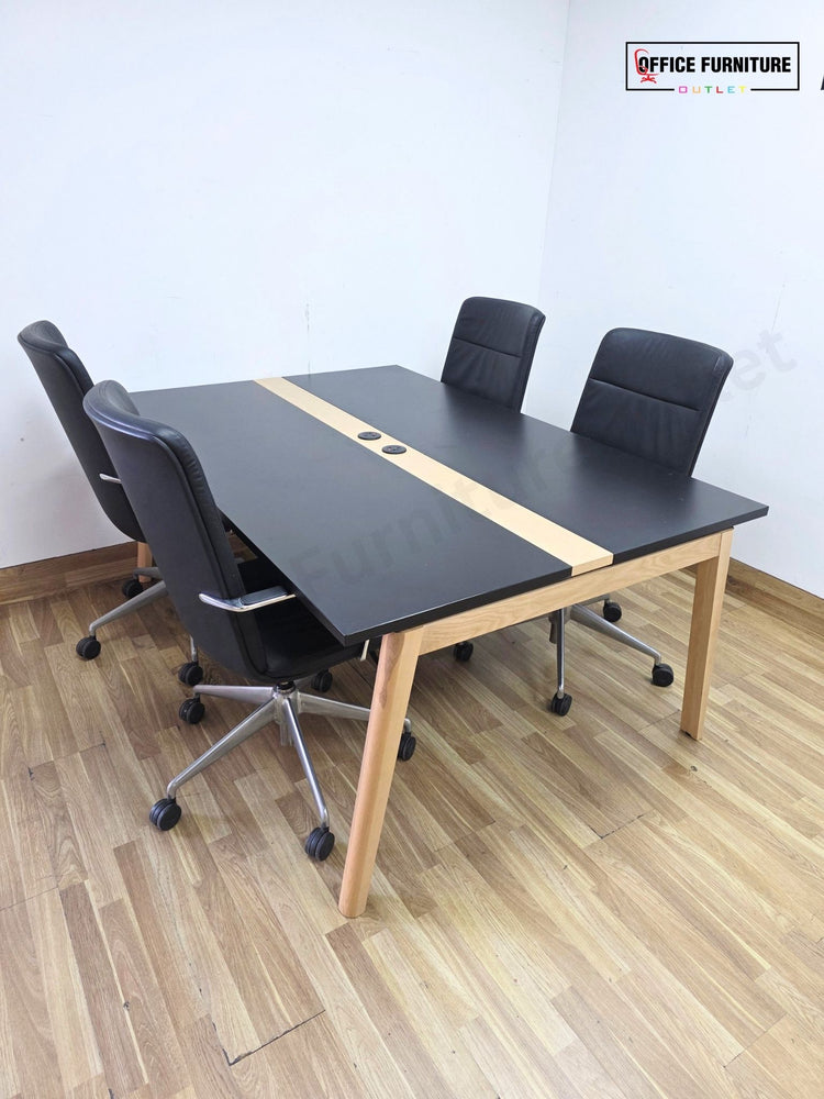 Narbutas NOVA Wood Meeting Table with 4 Orangebox Chairs
