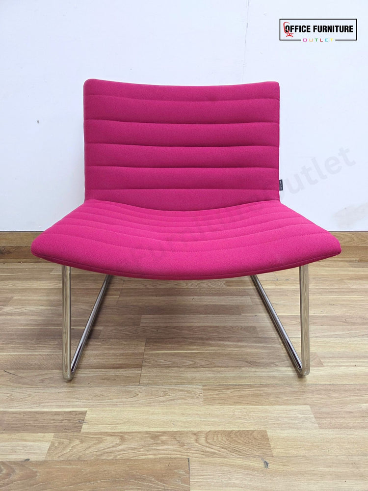 Narbutas Vegas Lounge Chairs x3 – Hot Pink