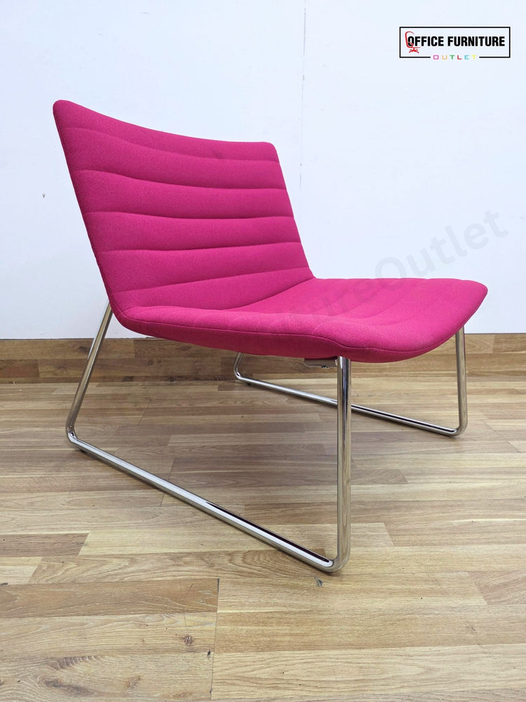 Narbutas Vegas Lounge Chairs x3 – Hot Pink