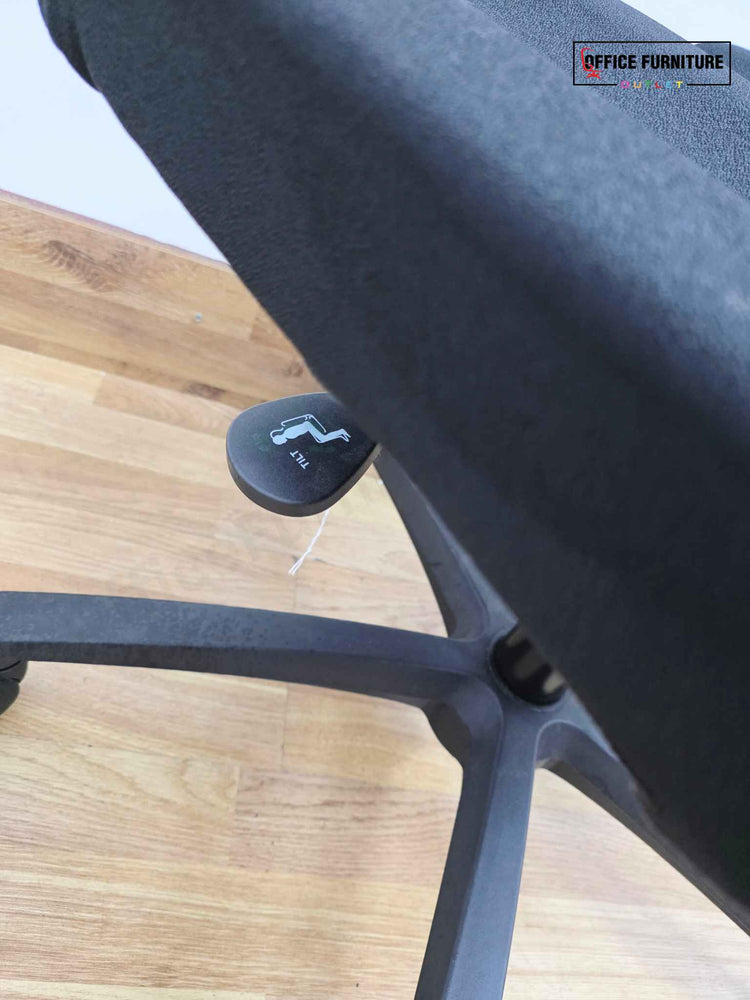Posturite Double Leg Rest – Ergonomic Office Leg Support