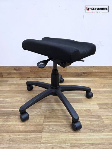 Posturite Single Leg Rest – Ergonomic Under-Desk Footrest & Leg Support