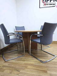 Round Oak Meeting Table with Four Klöber Chairs