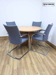 Round Oak Meeting Table with Four Klöber Chairs
