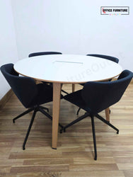 Steelcase Round Meeting Table with 4 Modus Hold Swivel Armchairs