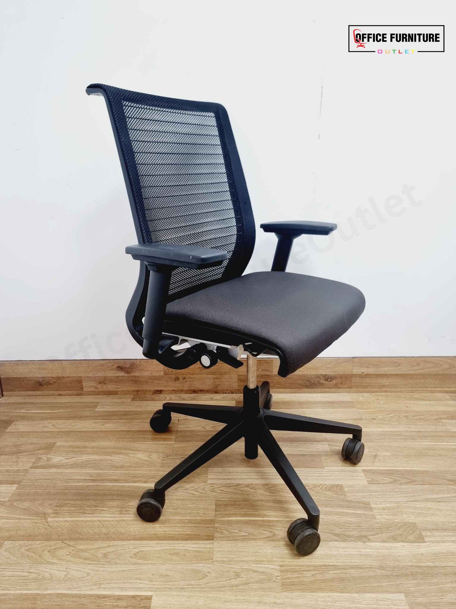 Steelcase Sarb Office Chair (SC102)
