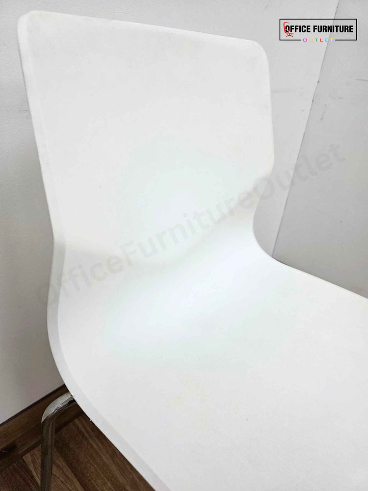 Strand+Hvass Four Design Stackable White Chairs – Set of 2