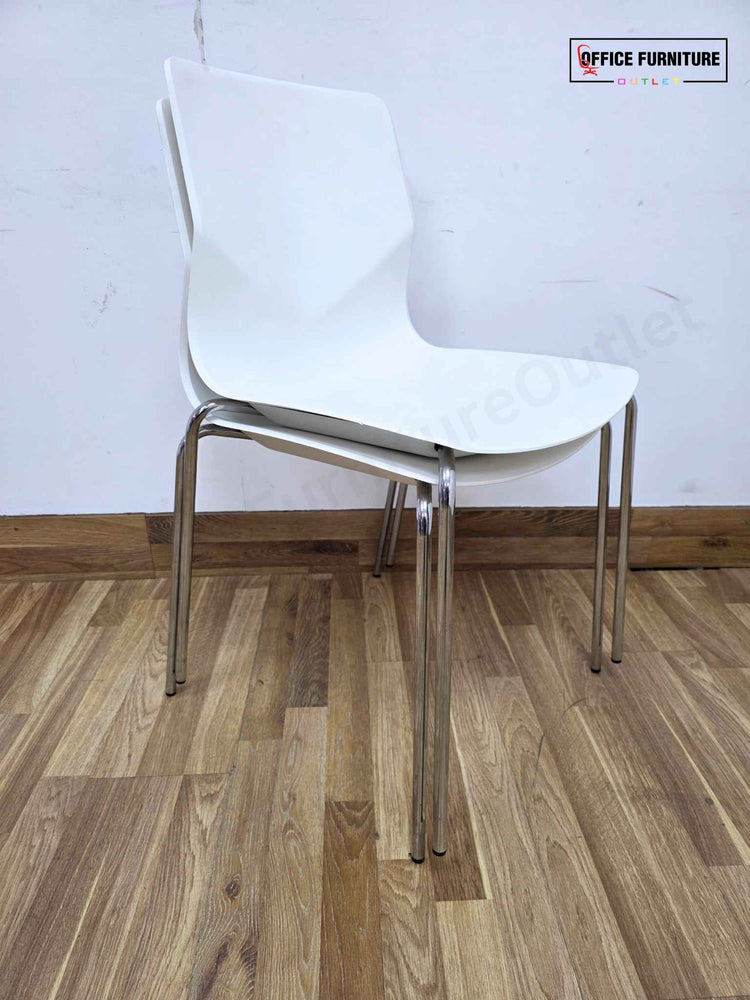 Strand+Hvass Four Design Stackable White Chairs – Set of 2