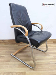 Vitra Meeting Table & 6 Zante Leather Meeting Chairs