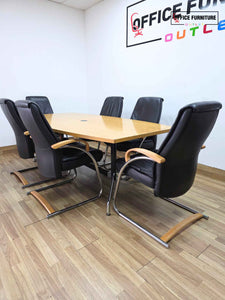 files/VitraMeetingTable_6ZanteLeatherMeetingChairs_12.jpg