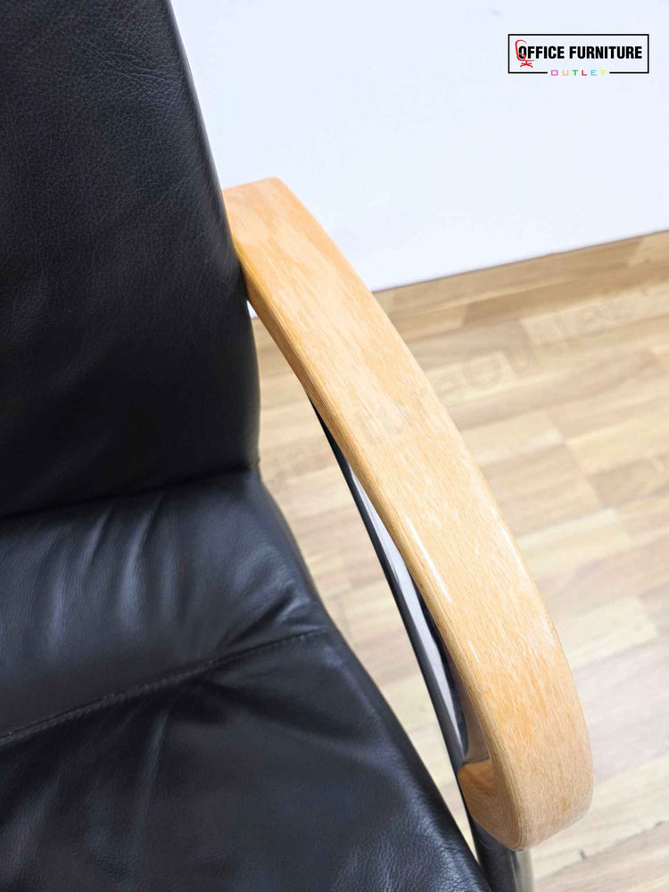 Vitra Meeting Table & 6 Zante Leather Meeting Chairs