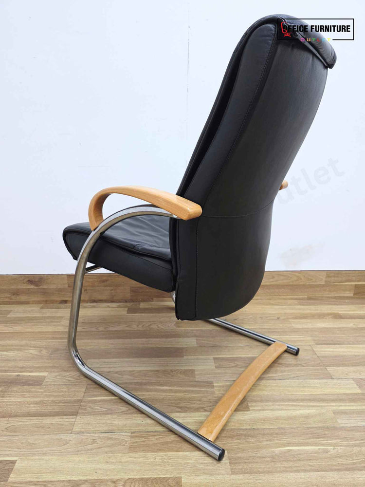 Vitra Meeting Table & 6 Zante Leather Meeting Chairs