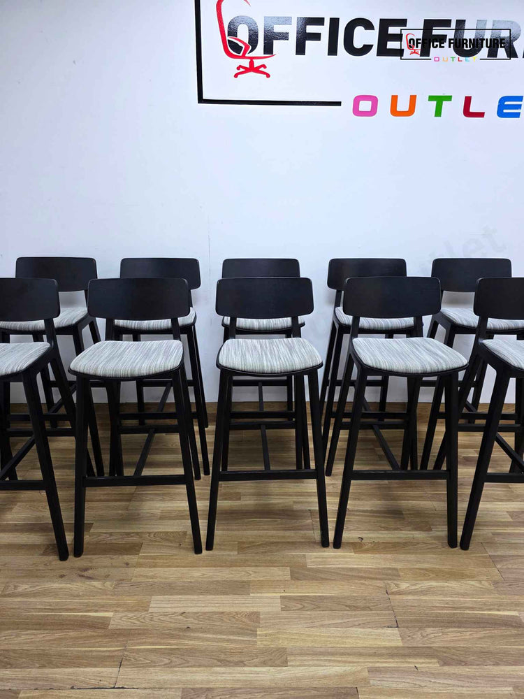 Frovi Scandi High Stool – Black Frame with Grey Upholstered Seat (Set of 10)