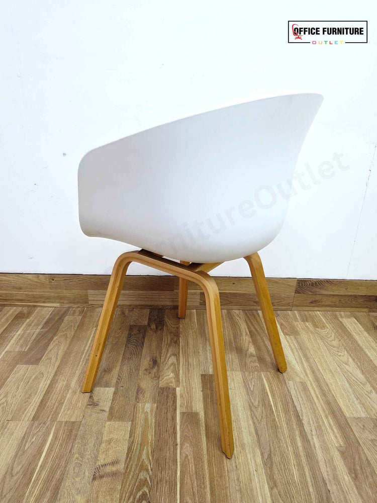 8-Person White Meeting Table with 8 x HAY About A Bucket Chairs