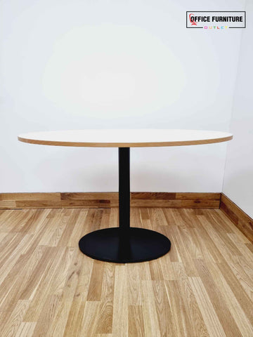 Holmris B8 Oval Canteen / Meeting Table