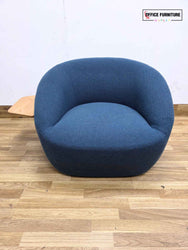 Allermuir Jinx Single Seat Lounge Chair – Dark Blue Lounge Chair with Side Table