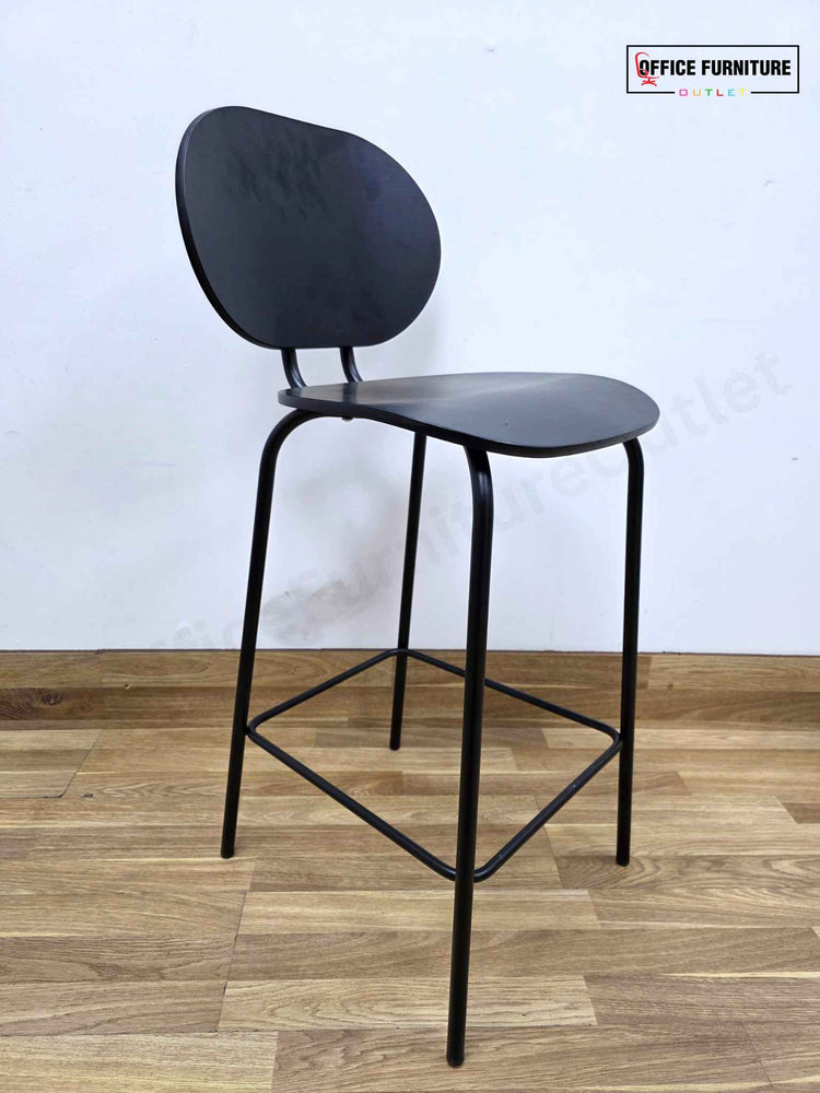 Ondarreta Hari H65 Stool – Set of 5