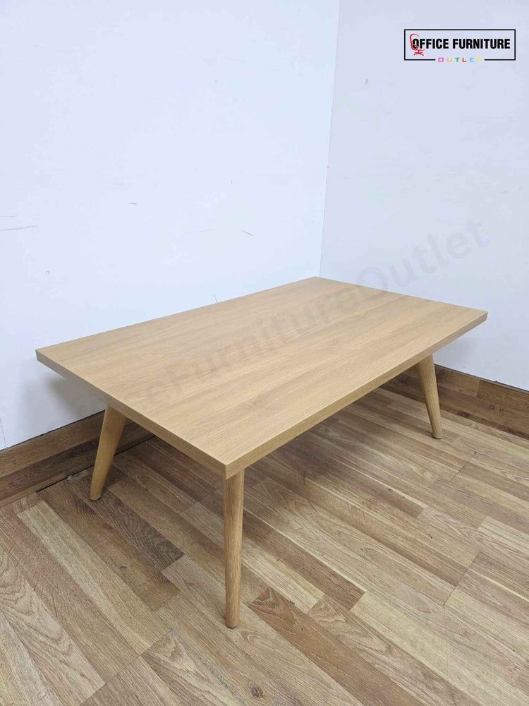 Frovi 4‑Legged Oak Coffee Table – Stylish & Functional Centre Piece