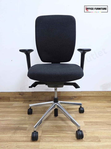 Senator Dash Office Chair – Speckled Black Ergonomic Task Chair