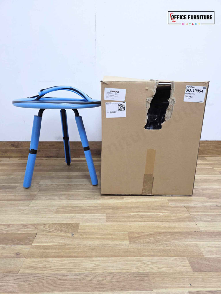 Frovi Peel Side Table – Navy Blue Designer Occasional Table