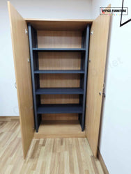 Tall Oak Double Door Wooden Cabinet with Key (ST44)