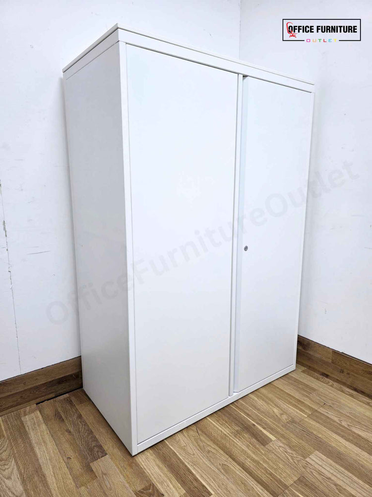 White Metal Mid-Height Office Storage Cabinet (ST65)