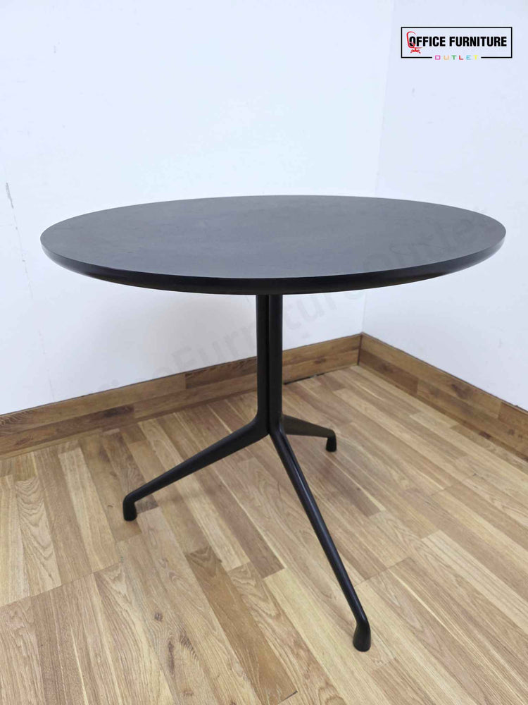 Black Round Canteen Table – Black Framework (RT04)