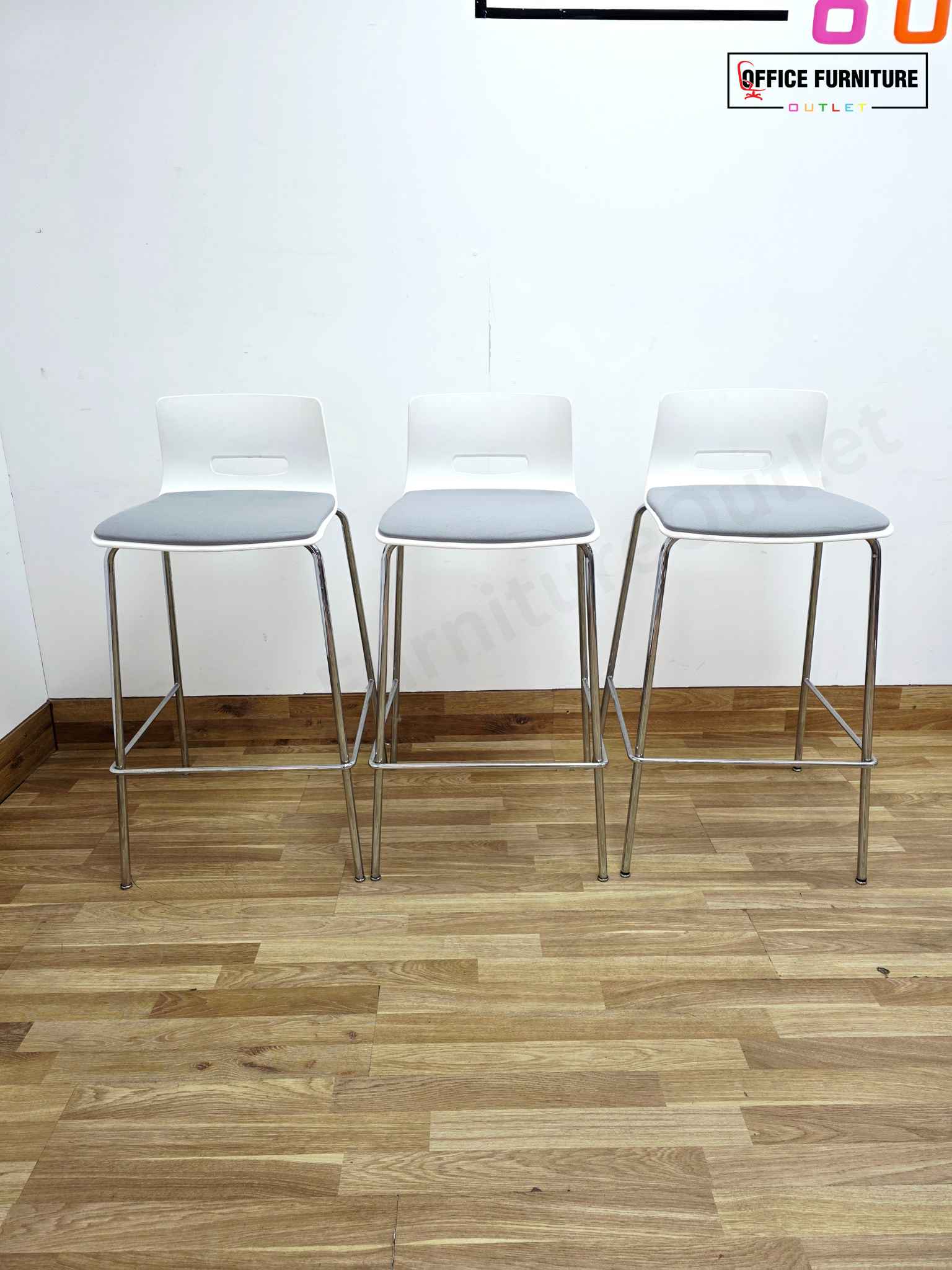 Allermuir White & Grey Bar Stool - Set of 3