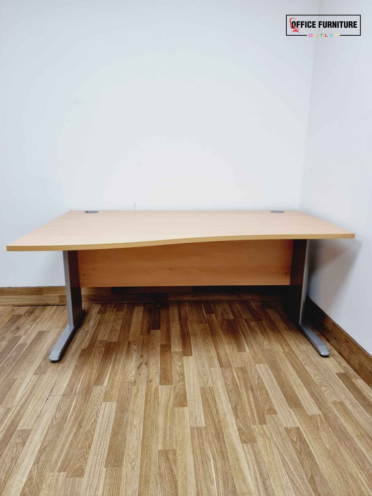 Brand New Beech Wave Desk (160cm X 100cm/80cm)